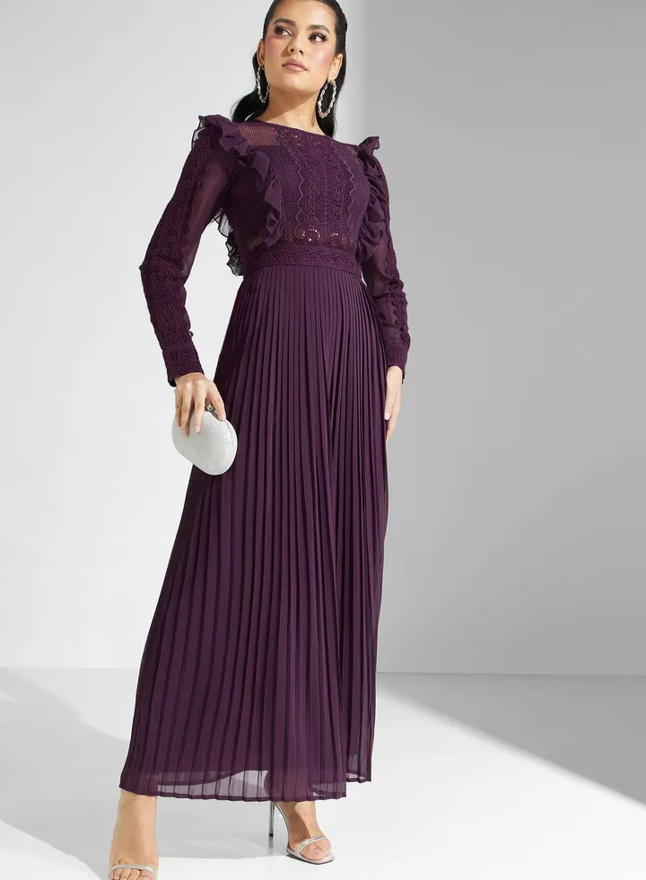 Ruffle Sleeve Tiered Dress