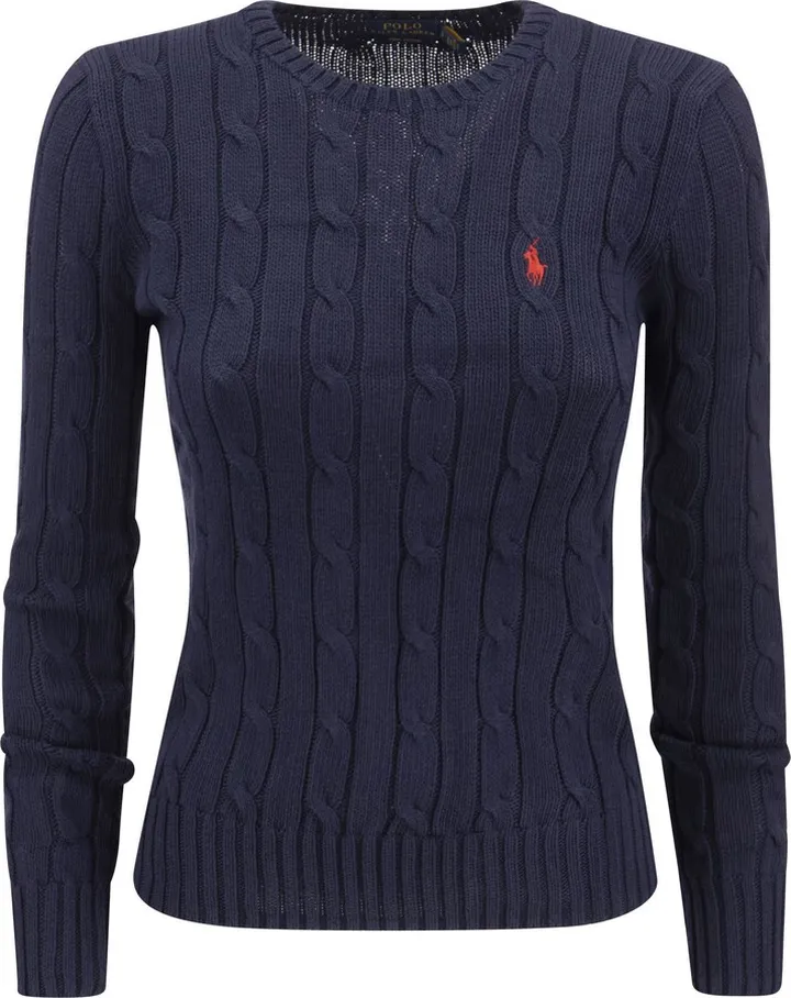 The Slim-Fit cut and classic cable knit define the unmistakable Polo style of this shirt. Perfect with a pair of patterned trousers or skinny leather jeans.