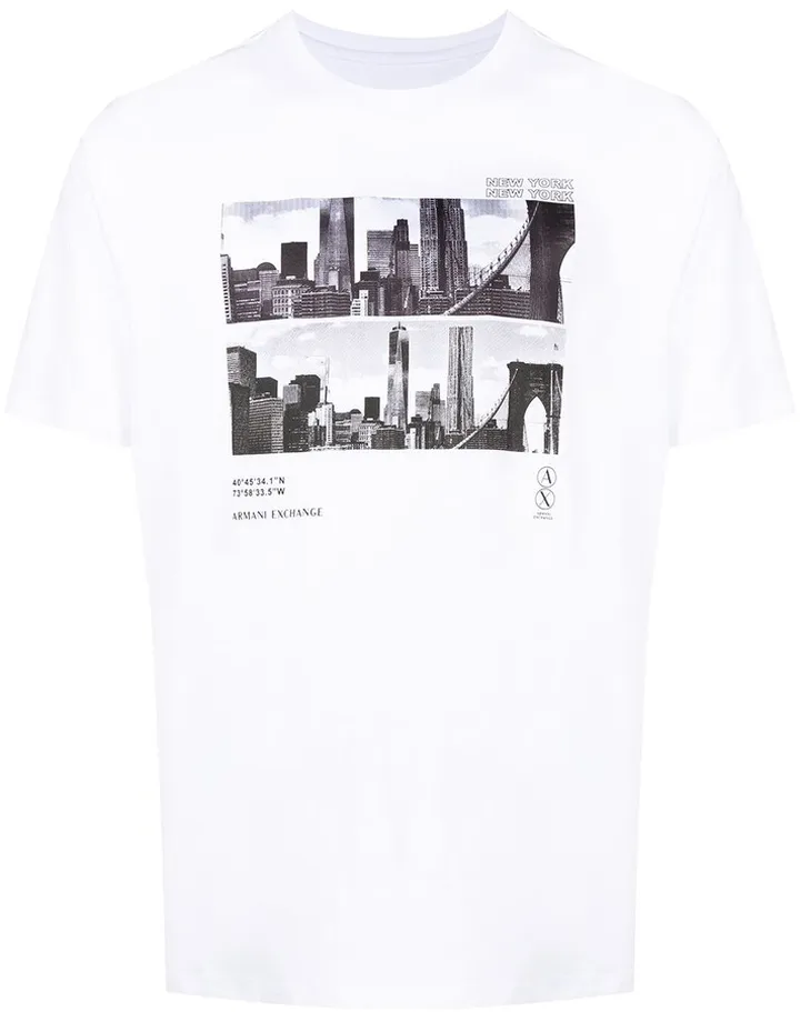graphic-print T-shirt