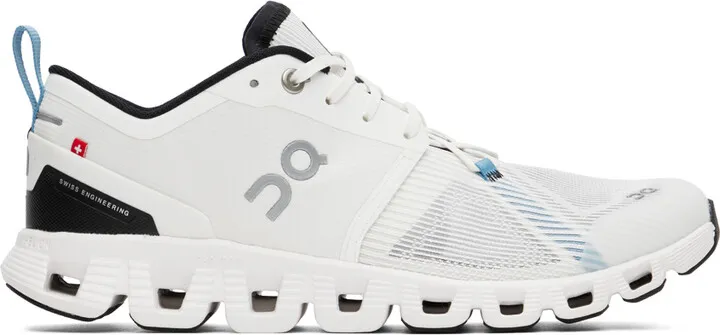 On White Cloud X 3 Shift Sneakers