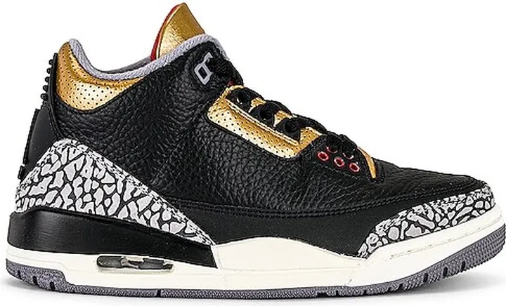 Air Jordan 3 Retro Sneaker