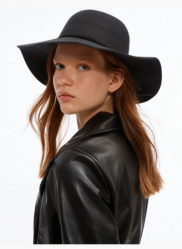 Fotr Hat Braiding Design