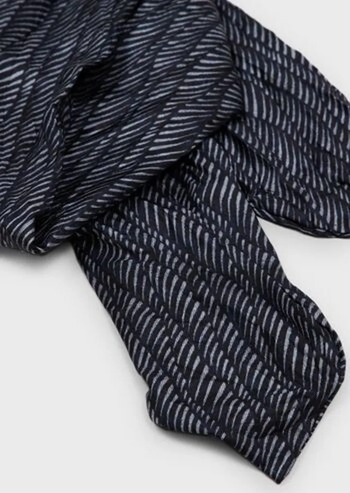Printed silk tie
