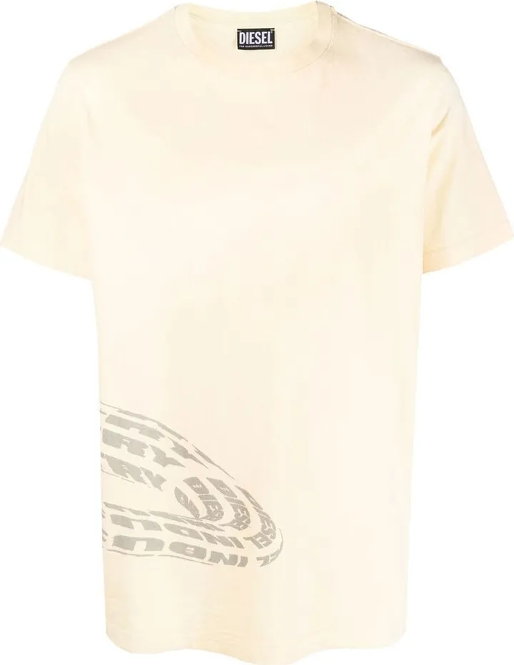 graphic-print T-shirt