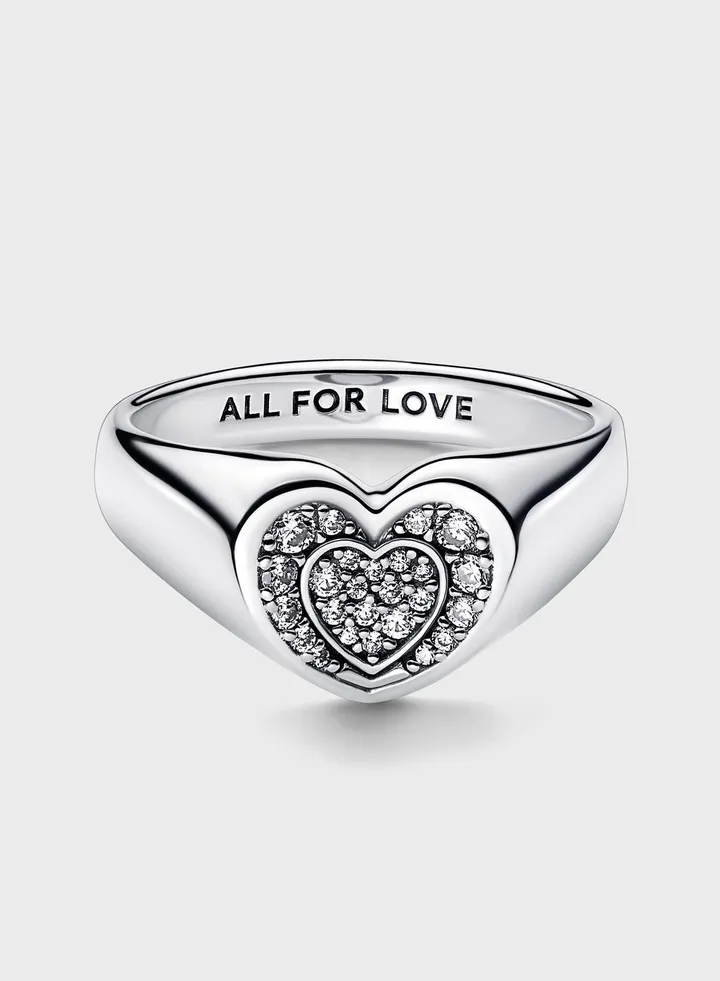 Radiant Heart Pavé Signet Ring