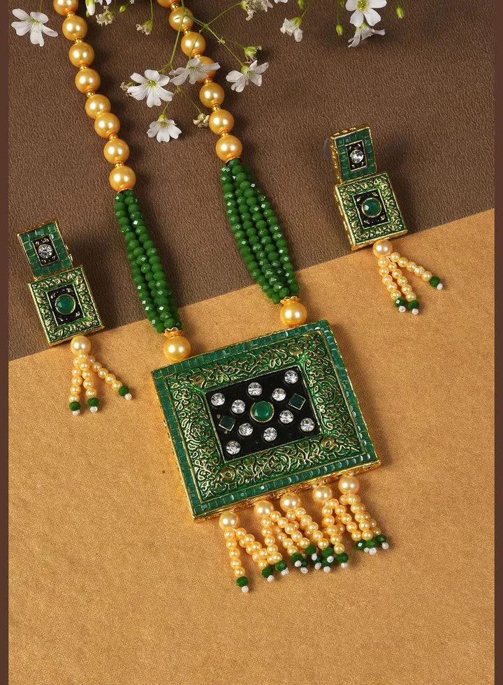 Gold Plated Designer Stone Pearl Necklace and Earrings Set