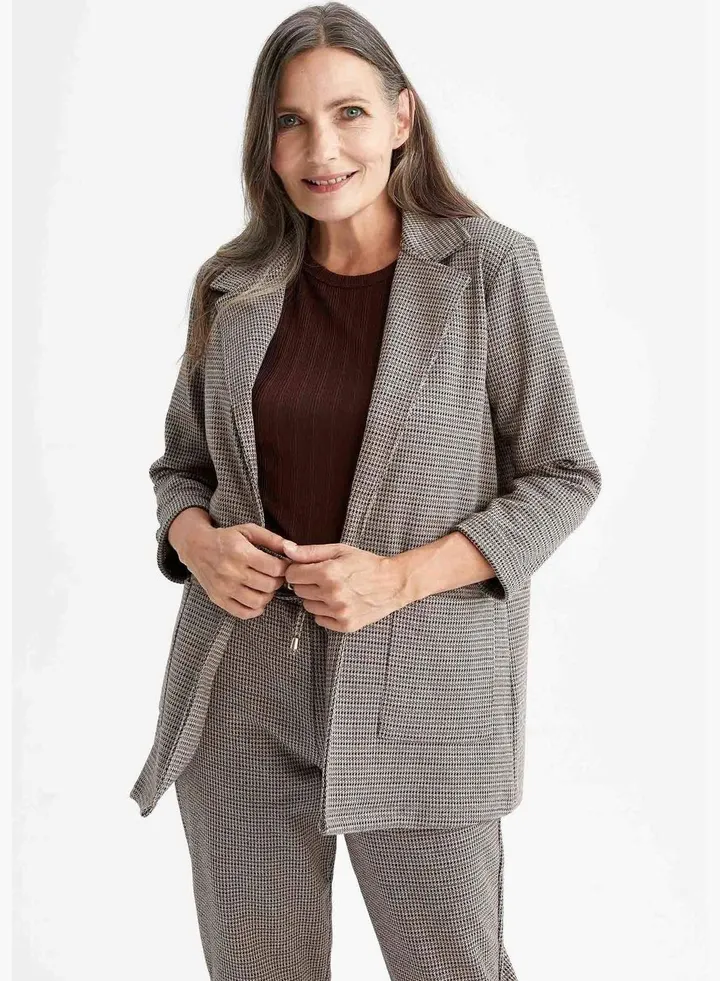 Half Sleeve Printed Shirt Jacket with Pocket details