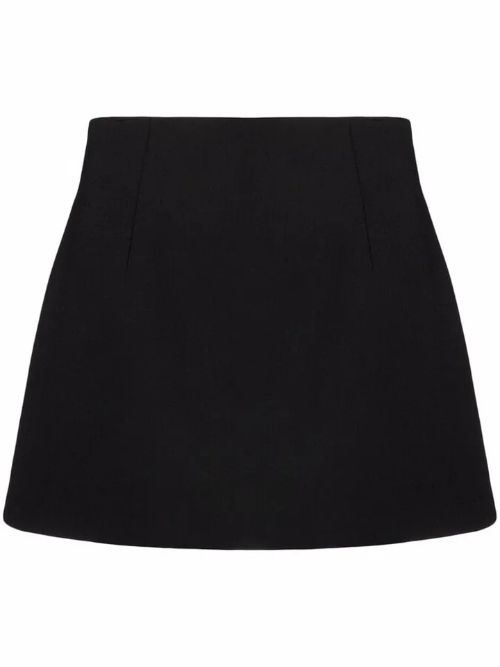 Fitted Thigh-Length Shorts