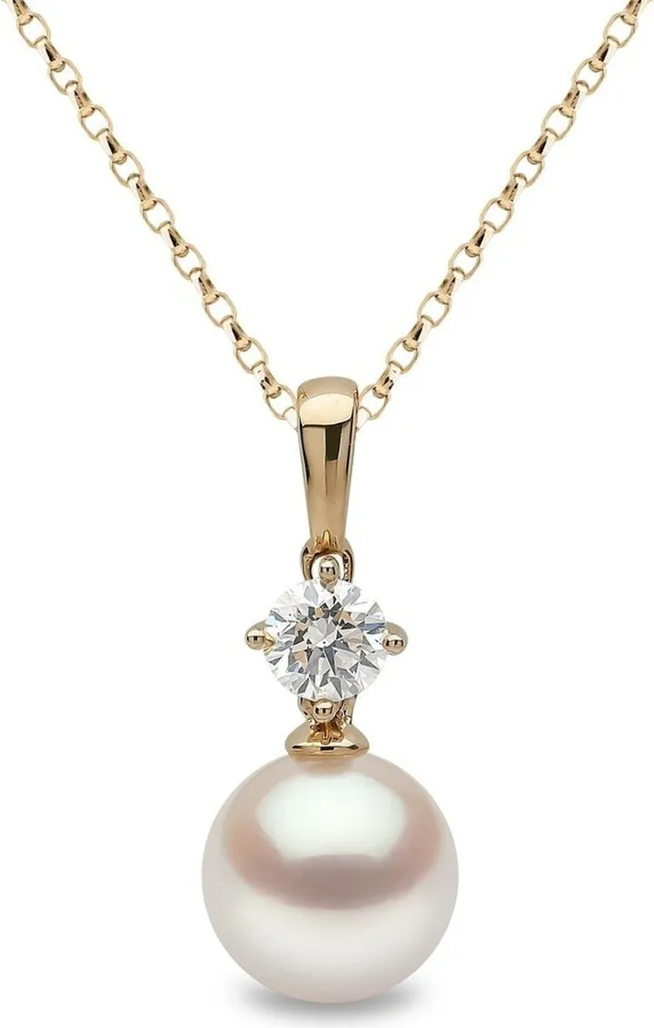 18kt yellow gold Classic Akoya pearl and diamond necklace