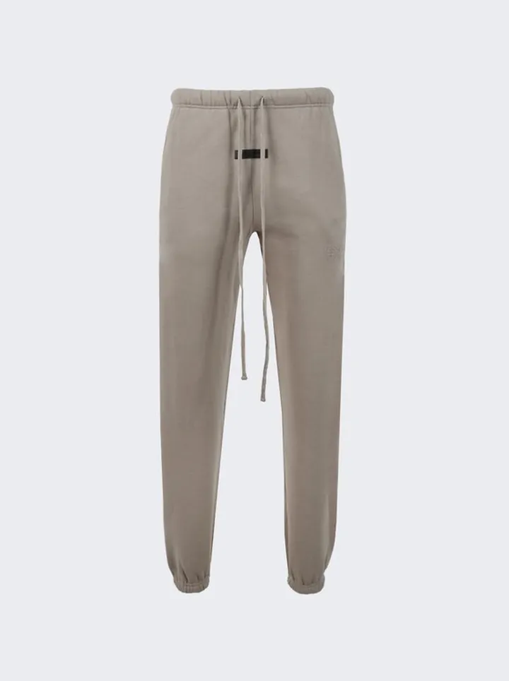 Essentials Sweatpant Smoke
