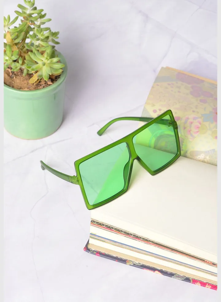 Women Green Lens Green Oversized Sunglasses