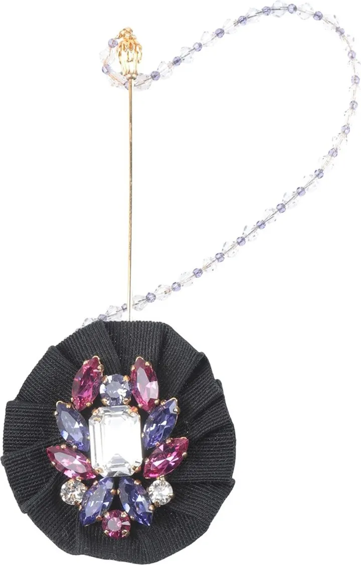 Brooch Black