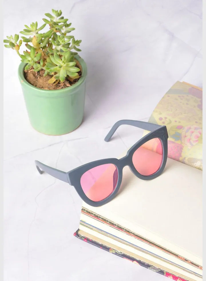 Women Pink Lens Black Cateye Sunglasses