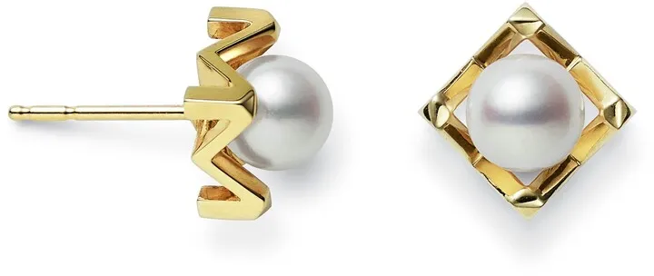 M Cultured Pearl Stud Earrings