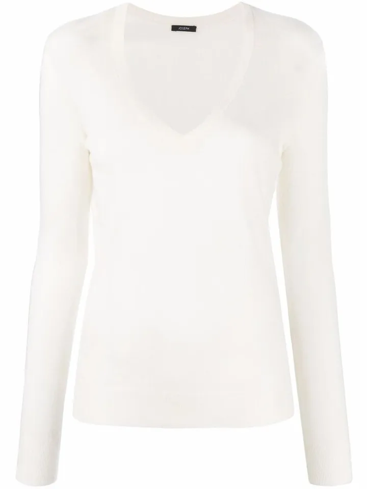 V-neck knitted top