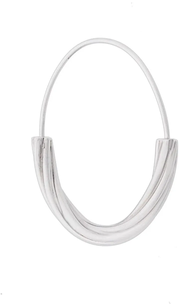 Tove medium hoop earring