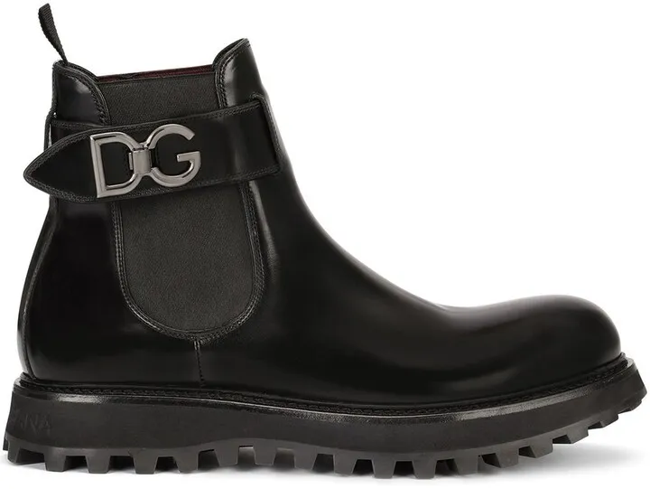 Chelsea belted boots