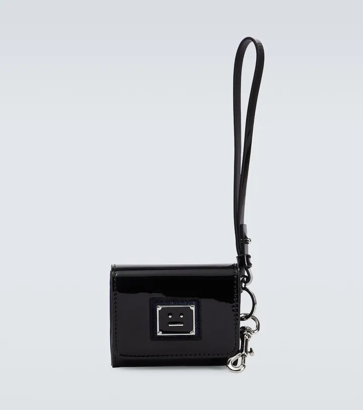 Face wallet