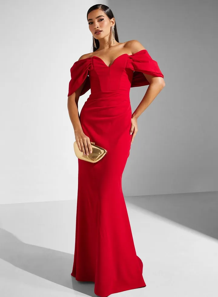 Bardot Sweetheart Neck Dress