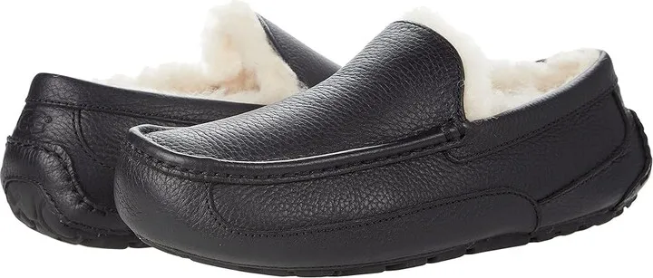 UGG Ascot Leather (Black Leather) Men's Slippers