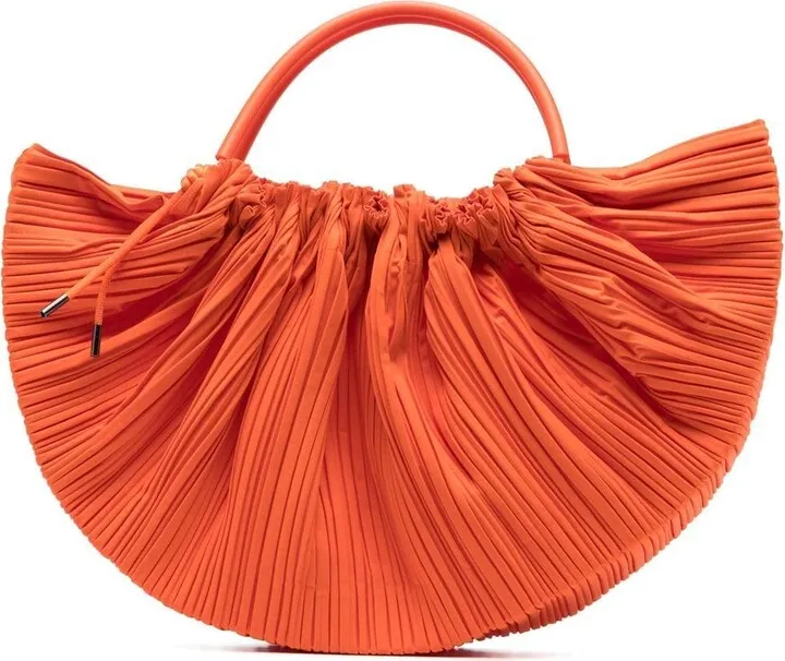 PLEATS PLEASE ISSEY MIYAKE- Basket Handbag