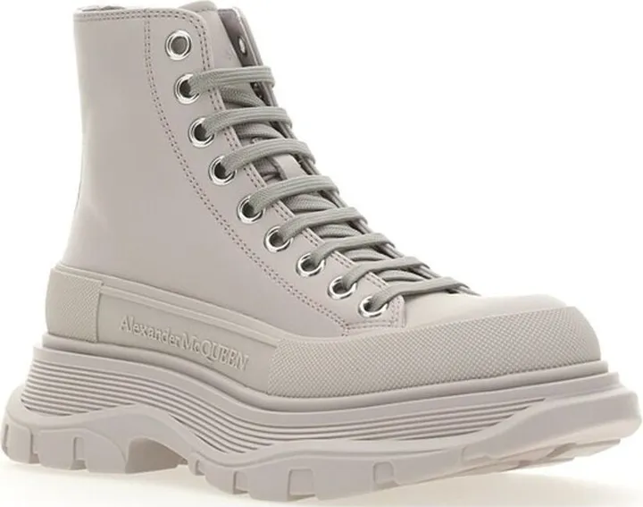 Alexander McQueen Logo Detailed Lace-Up Boots