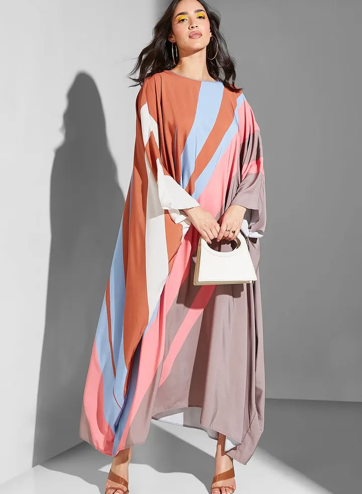 Color Block Cape Sleeve Abaya