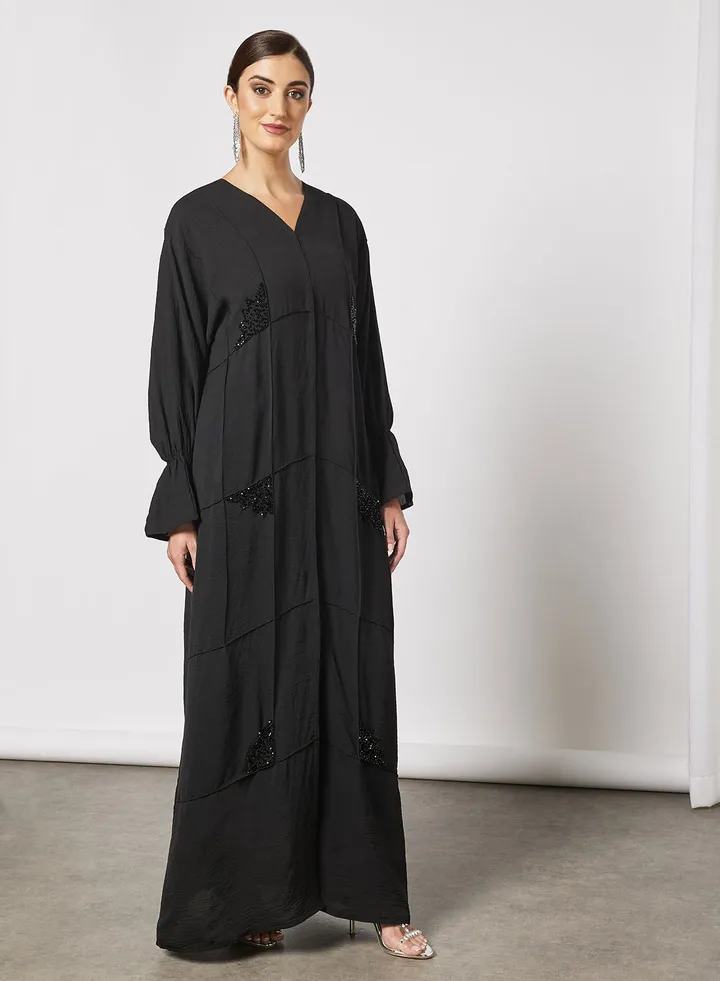 Abaya With Asymmetric Work And Gartirized Wrist