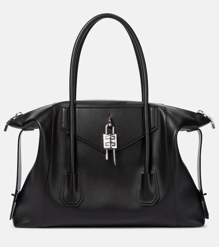 Antigona Soft Medium leather tote