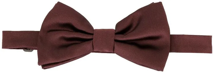 Hooked Bow Tie