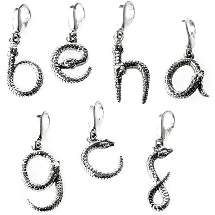 Theo Fennell Alias Letter Mamba Charm