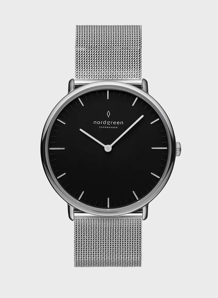 Casual Round Analog Watch