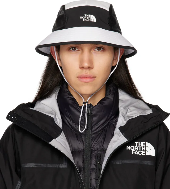 The North Face White & Black TNF Run Bucket Hat