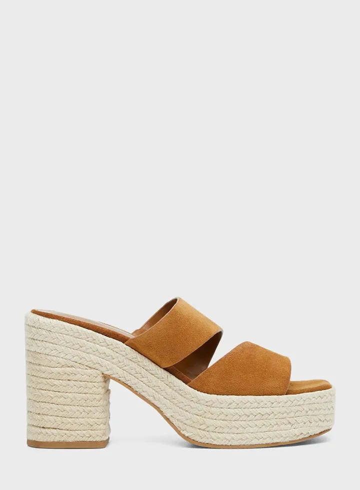 Menos Sandals