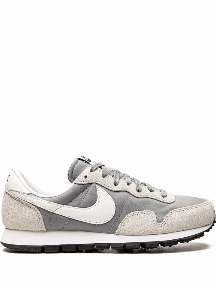 Air Pegasus 83 low-top sneakers