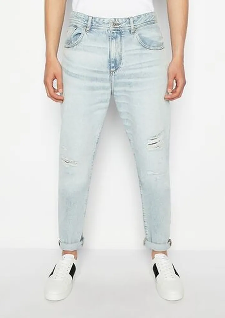 Tapered Jeans