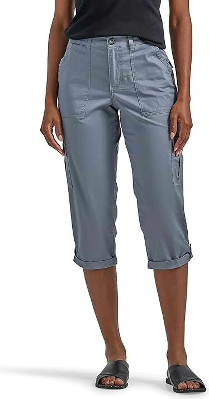Lee Flex-To-Go Cargo Capris (Tech Grey) Women's Casual Pants