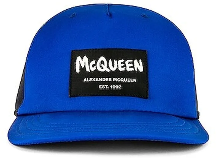 Alexander McQueen Bicolor Hat in Blue