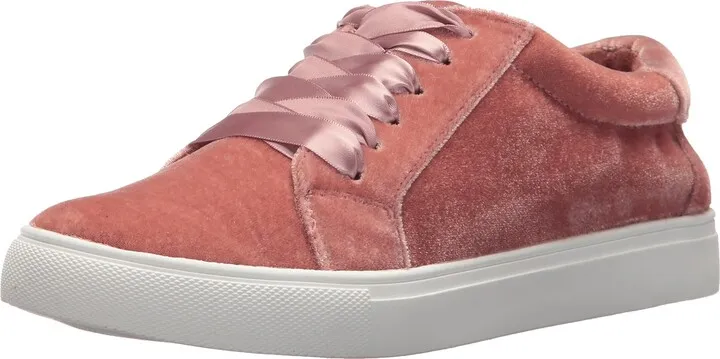 Report Women's Angel Sneaker