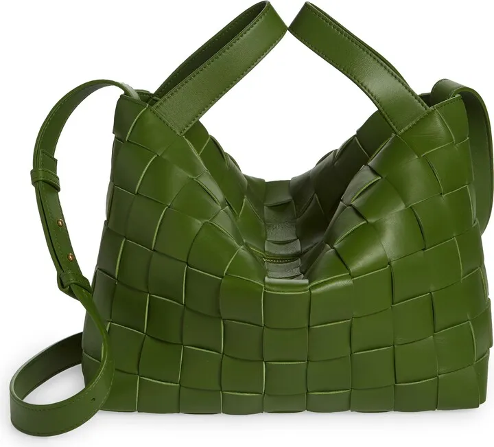 Cassette Bowling Intrecciato Leather Bag