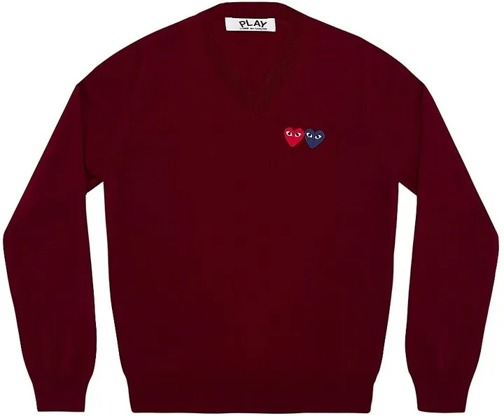 Double Heart Play V-Neck Sweater