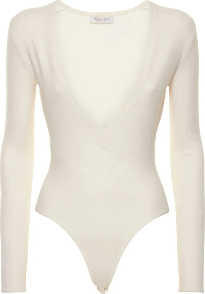Cashmere knit v neck body