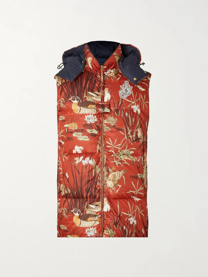 1 Moncler JW Anderson Battersea Reversible Logo-Appliquéd Printed Cotton Gilet