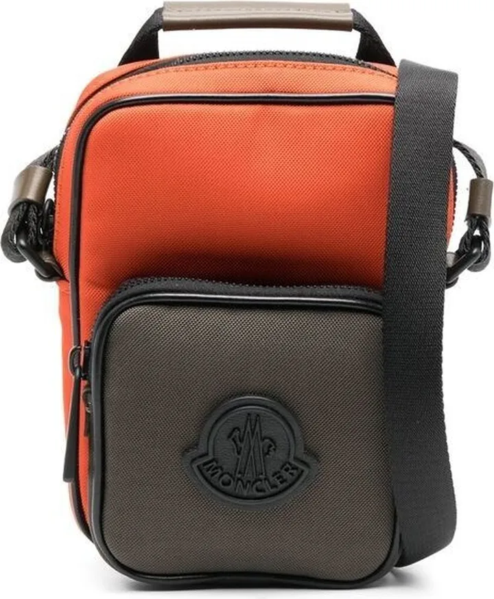 Logo-Patch Colour-Block Shoulder Bag