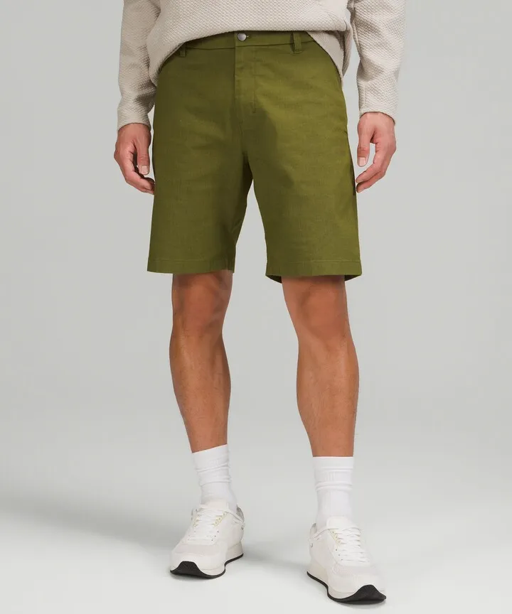 Commission Shorts 9" Oxford