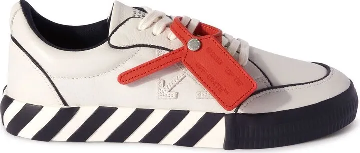 Low Vulcanized Outlined leather sneakers