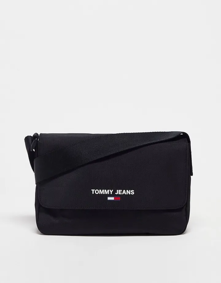 Tommy Jeans essential new crossbody bag in black
