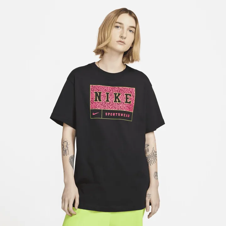 Women's Nike Sportswear T-Shirt in Black