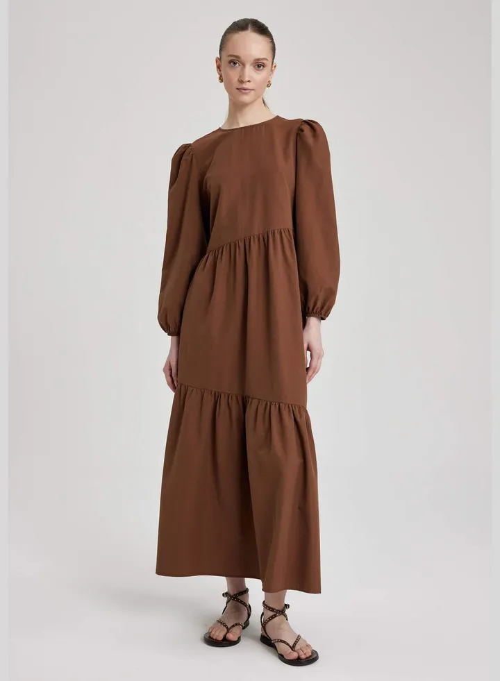 Woman Tiered C Neck Long Sleeve Woven Dress