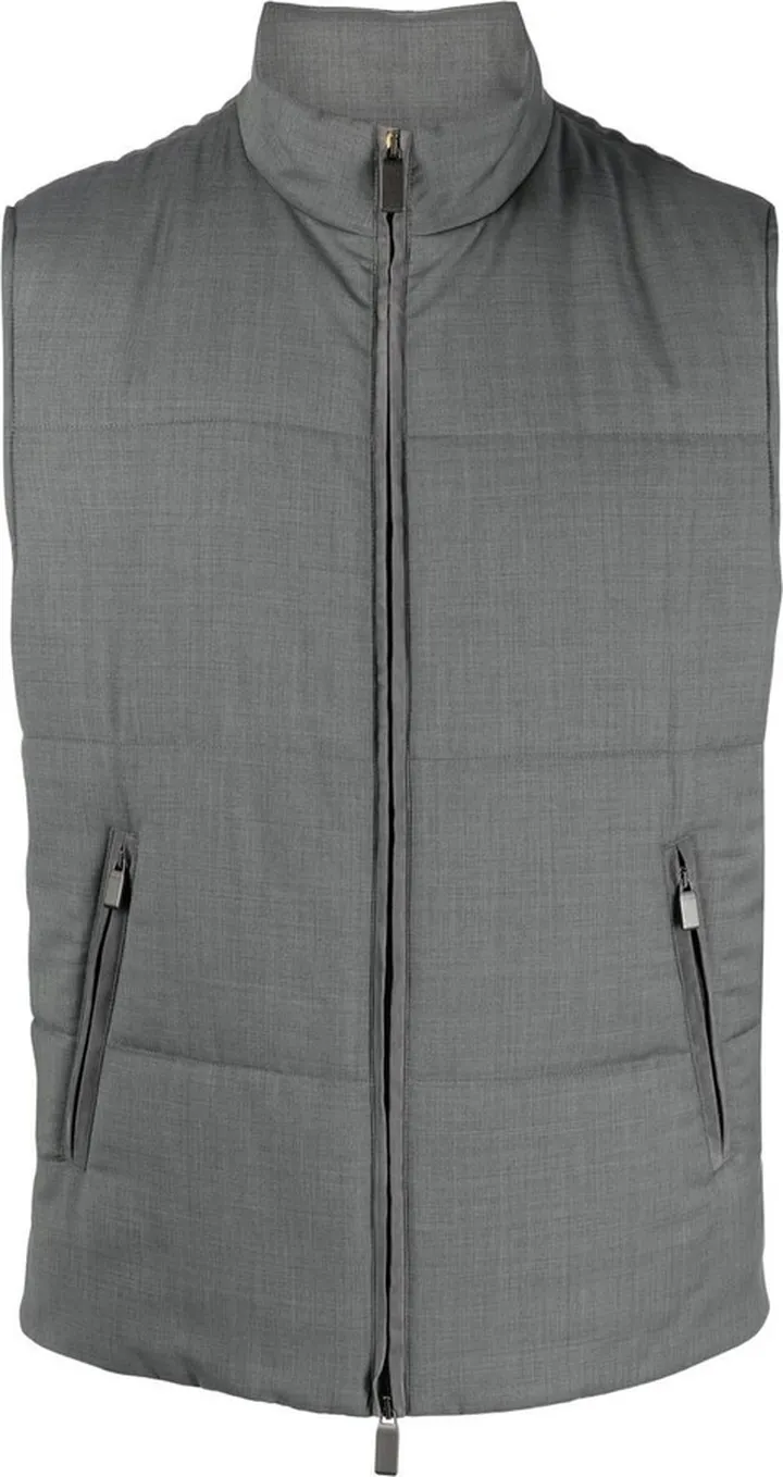 Zipped-Up Fastening Gilet